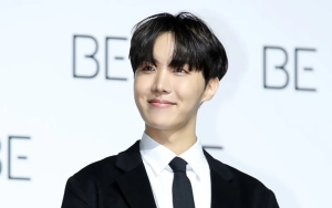 Foto J-Hope BTS Beraksi Sebagai Asisten Pelatih di Kamp Militer Tersebar