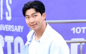 RM BTS Gunakan Alat Anti Mainstream untuk Bersih-Bersih Rumah