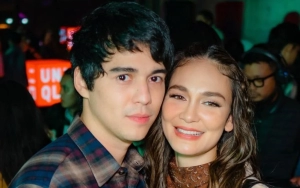 Luna Maya Ikut Salat Jenazah dan Kuatkan Maxime Bouttier yang Menangis di Pemakaman Ibunda