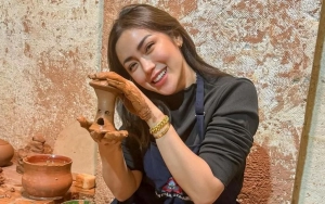 Jessica Iskandar Fokus Rawat Ayah di Tengah Kasus Dugaan Pencemaran Nama Baik