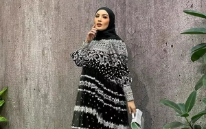 Nindy Ayunda Kini Fokus Perbaiki Ibadah Usai Isyaratkan Hijrah