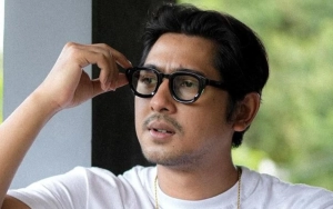 Arya Saloka Dipuji Sehati dengan Amanda Manopo usai Bantu Dorong Kursi Roda Jamaah Umrah