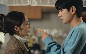 Adegan Park Min Young Bolak-balik Tampar Lee Yi Kyung di 'Marry My Husband' Viral