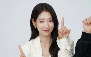 Park Shin Hye Pertahankan Sikap Tak Dewasa Meski Sudah Jadi Ibu