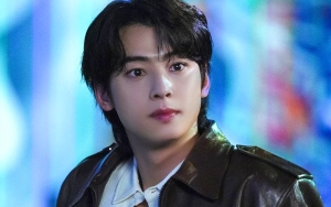 Cha Eunwoo Merokok Sambil Nangis di Trailer Mini Album 'ENTITY'