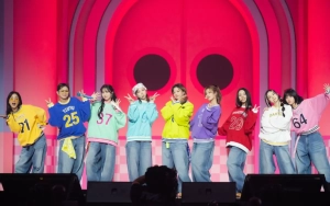 TWICE Malah Keroyokan saat Dapat Lamaran Pernikahan dari Fans
