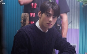 Cha Eunwoo Tampilkan Beragam Ekspresi di Konsep Film untuk Album 'ENTITY'