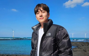 Ji Chang Wook Tuai Kecaman usai Diduga Merokok di Dalam Ruangan  