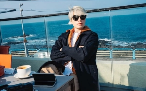 Lee Dong Wook Gagal Misterius saat Coba Jadi Vlogger Pemula