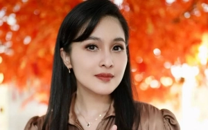 Sandra Dewi Ingatkan Tak Boleh Bergosip kala Pajang Foto Bareng Suami 