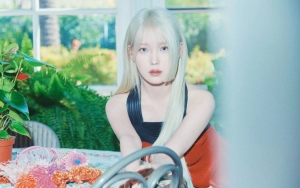 IU Kuak Perilaku Tidak Biasanya di Lokasi Syuting 'When Life Gives You Tangerines'
