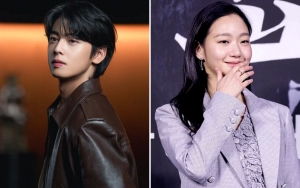 Cha Eunwoo Jadi Bahan Candaan di Pemutaran Film Kim Go Eun 'Exhuma'
