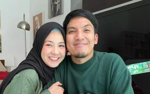 Desta Support Natasha Rizky dengan Cara Manis Bikin Baper