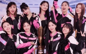 TWICE Puncaki Billboard 200 usai Album 'With You-Th' Sempat Diremehkan