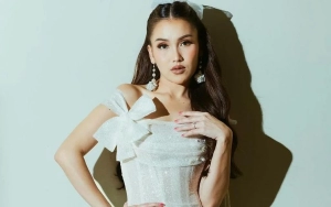 Ayu Ting Ting Tampil Cantik kala Diduga Gelar Acara Pengajian Jelang Pernikahan 