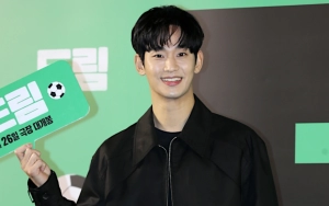 Kim Soo Hyun Kenang Momen Menggonggong Bak Anjing di 'Happy Together'