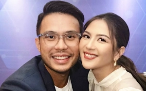 Ekspresi Wajah Jessica Mila dan Yakup Hasibuan Kontras Jelang Kelahiran Baby K