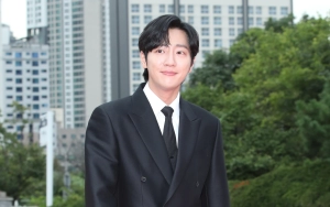 Visual Istri Lee Sang Yeob di Hari Pernikahan Curi Perhatian