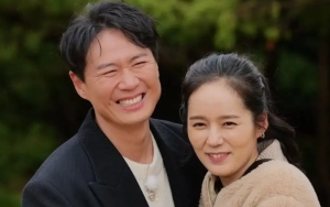 Han Ga In dan Yeon Jung Hoon Rilis Pemotretan Perdana setelah 19 Tahun Nikah
