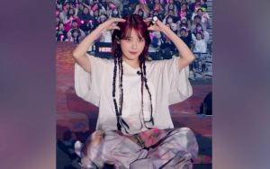IU Diajak Kolab oleh Penyanyi Asli usai Cover Lagu Taiwan 'The One And Only'
