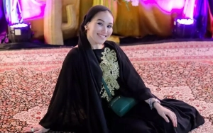 Ayu Ting Ting Kembali Umbar Kekompakan Bareng Calon Suami di Hari Lebaran Kedua
