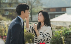 Kim Ji Won Ditegur Sutradara 'Queen Of Tears' Gegara Respons Candaan Kim Soo Hyun