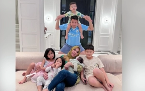 Suster Baru Baby Lily Curi Fokus kala Ibu Nagita Dicurigai Ortu Adopsi yang Asli