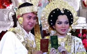 Detik-Detik Haru Putri Isnari Sungkem pada 3 Ibu Mertua usai Resmi Menikah