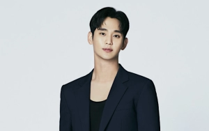 Cara Kim Soo Hyun Jawab Pertanyaan Kepo Wartawan soal 'Queen of Tears' Disorot