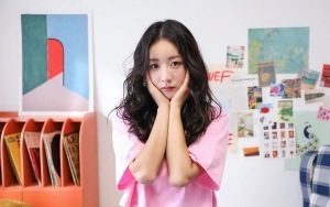 Bomi A Pink Dikhawatirkan Absen dari Pesta 'Queen of Tears' Imbas Ditahan Polisi Indonesia