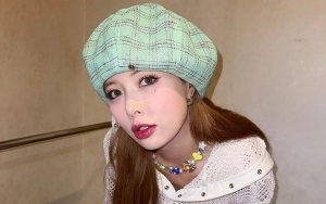 MV 'Q&A' HyunA yang Suguhkan Adegan Intim Justru Peroleh Hasil Tak Terduga
