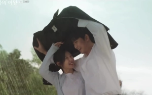 Sikap Kim Soo Hyun & Kim Ji Won Syuting di Aquarium 'Queen of Tears' Dikuak Aktris Figuran