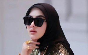 Syahrini Akhirnya Tulis Pesan Duka usai Keberadaannya di Pemakaman Kakak Dicari