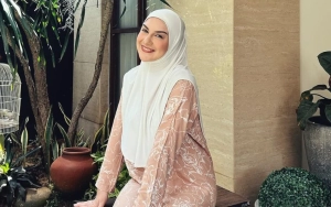 Irish Bella Bikin Geger kala Tampil Cantik di Foto Ala Prewedding Bareng Pria Tampan