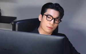 Wi Ha Joon Ramai Digoda Gara-Gara Adegan Ciuman di 'The Midnight Romance in Hagwon'
