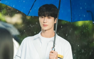 Byeon Woo Seok Ingin Syuting Ulang Gegara Kecewa Beberapa Adegan di 'Lovely Runner'