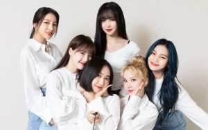 GFriend Tuai Reaksi Haru kala Reuni di Konser Perdana VIVIZ