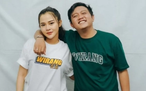 Istri Denny Caknan Bagikan Kabar Duka kala Berada di Luar Negeri