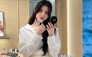 Han So Hee Curi Atensi Gara-Gara Warna Kulit di Potret Unggahan Terbaru   