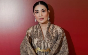Nindy Ayunda Pamer Aura Cantik usai Klarifikasi Foto Kencan Bareng Pacar Baru di Hari Waisak