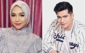Visual Ria Ricis Cantik bak Ibu Haji di Tengah Isu Alibi Teuku Ryan Dekati Janda