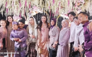 Aaliyah Massaid Asyik Bucinin BTS kala Ramalan Ngeri Terkait Thariq Terkuak
