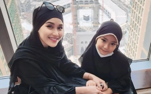 Ayu Ting Ting dan Bilqis Super Cantik Mirip Rose BLACKPINK Lewat Style Fashion Tumpuk