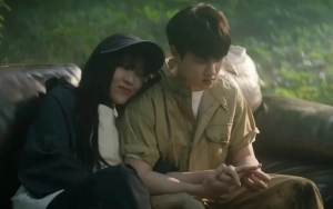 Lee Young Ji Bongkar Fakta di Balik Ciuman D.O. EXO dalam MV 'Small Girl'