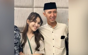 Ayu Ting Ting Masih Pakai Cincin Tunangan kala Isu Pacar Red Flag Diduga Penyebab Putus