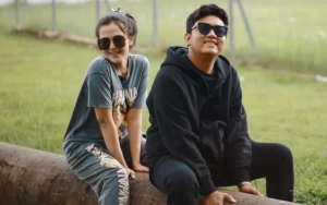 Adab Denny Caknan pada Pengantin hingga Visual Bella Bonita saat Kondangan Jadi Sorotan
