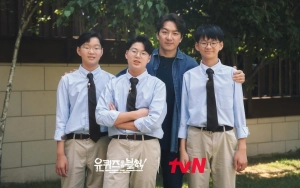 Song Triplets Buat Sedih Akui Jadi Penyebab Karier Akting Song Il Kook Mandek