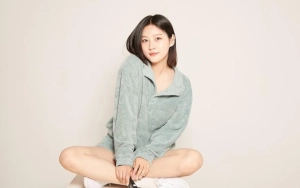 Kim Sae Ron Senyum Cantik Nikmati Sunset di Laut usai Skandal DUI