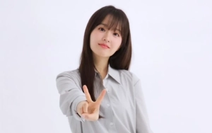 Park Bo Young Viral usai Beri Pidato Kemenangan Penuh Haru di Blue Dragon Series Awards 2024