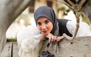Zaskia Sungkar Cs Mendadak Ramai Dipotres kala Mejeng Bareng Presiden